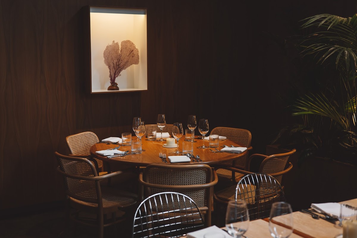 Héroine Restaurant & Bar